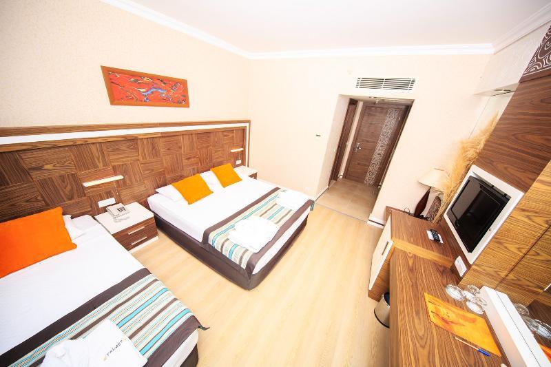 Royal Towers Hotel Kiris Exterior foto